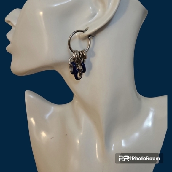Vintage Jewelry - VTG Navy Blue Chain Hoop Huggie Earrings